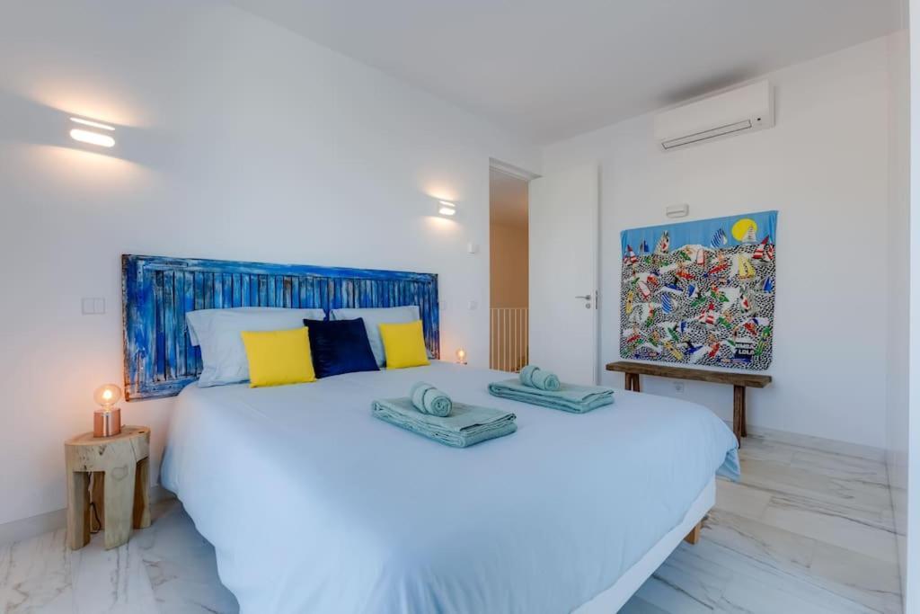 Casa Lima - State Of The Art With Views And Pool In Ferragudo *