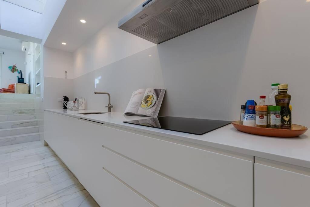 Casa Lima - State Of The Art With Views And Pool In Ferragudo