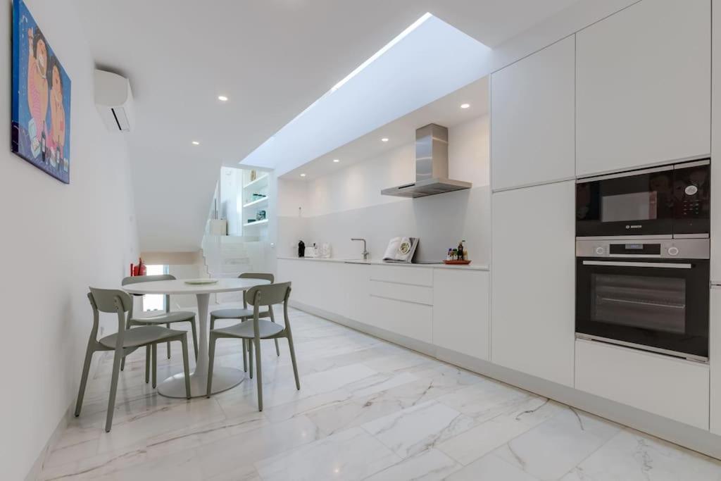Casa Lima - State Of The Art With Views And Pool In Ferragudo * Ferragudo (Faro)