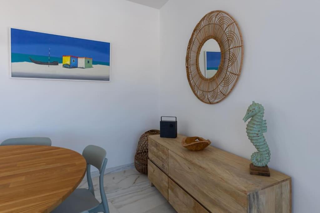 Villa Casa Lima - State Of The Art With Views And Pool In Ferragudo *