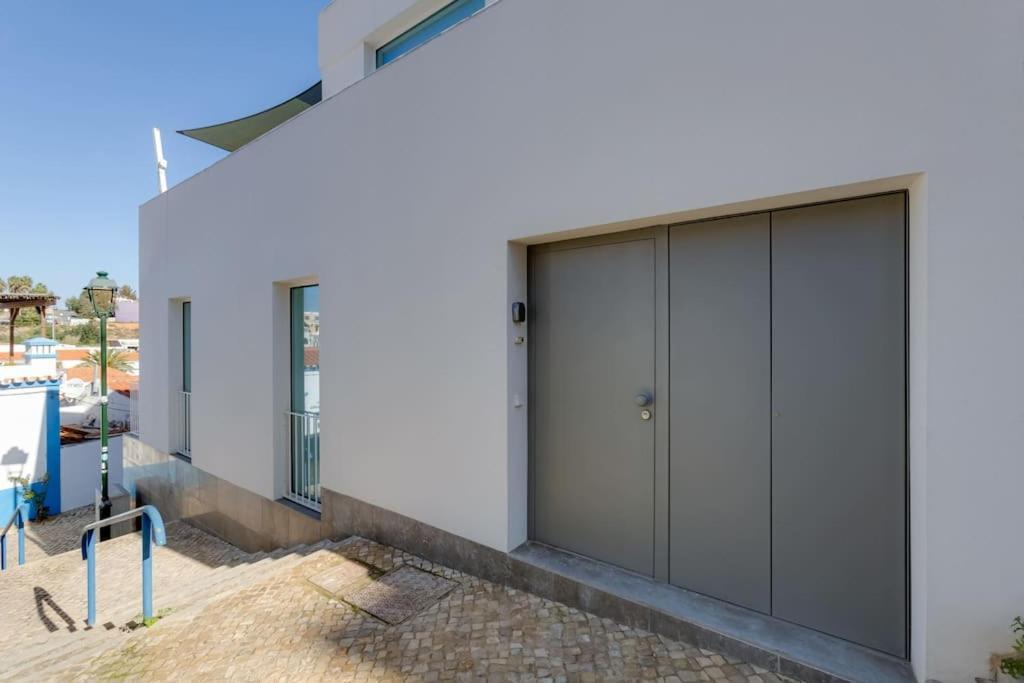 Casa Lima - State Of The Art With Views And Pool In Ferragudo *